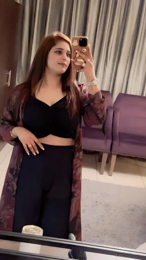 Lucknow Independent Escorts Aminabad